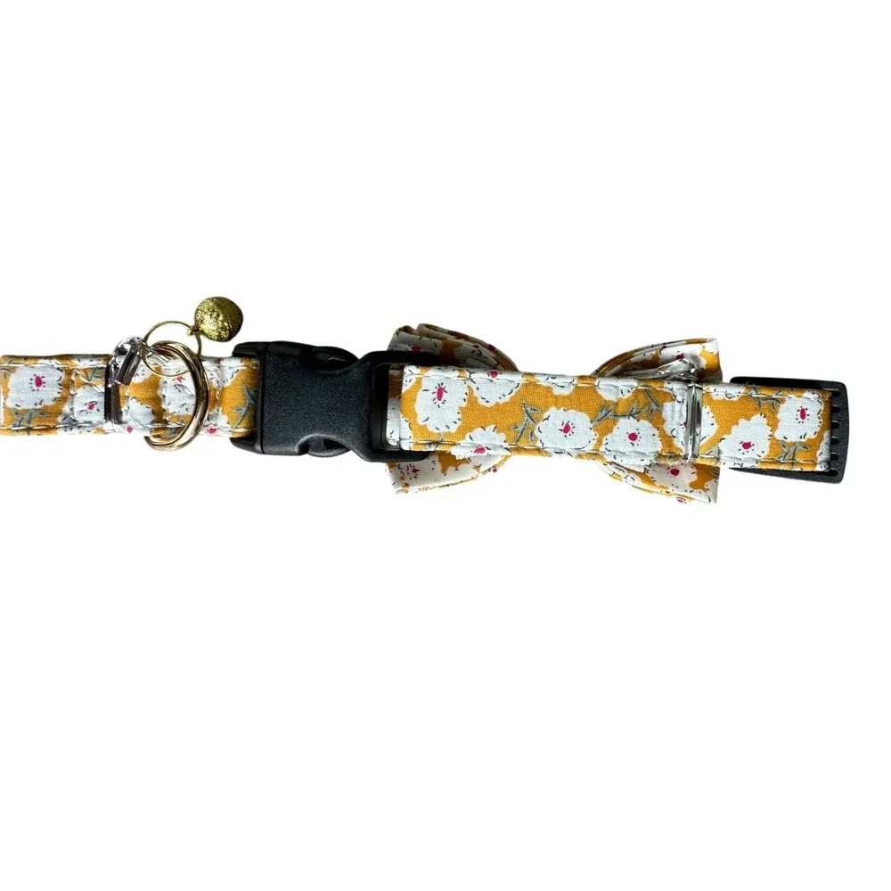 Floral Bow Tie Cat Collar with Bell Adjustable‎ Cute Kitten Safety Buckle
